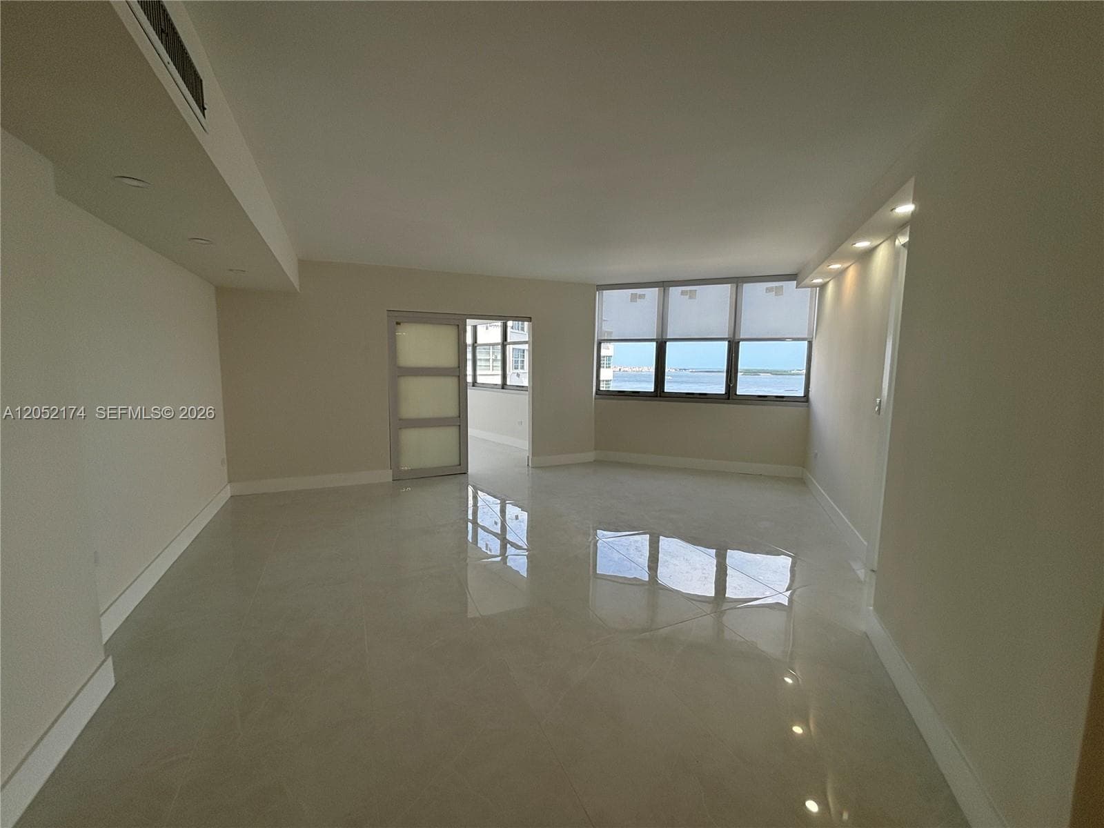 FOUR AMBASSADORS CONDO PH · #1904 in Miami - Photo 10