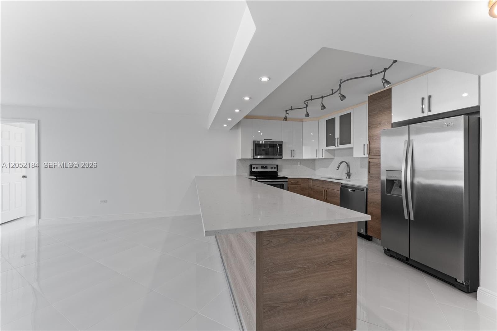 BURLEIGH HOUSE CONDO · #1535 in Miami Beach - Photo 10