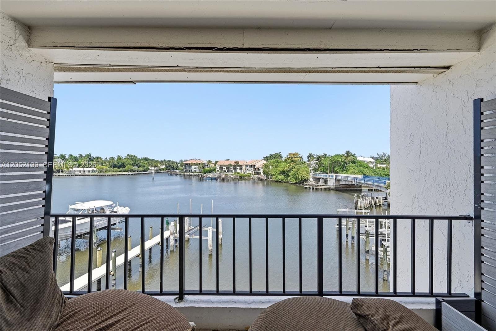 PALM TRAIL PLACE · #10 in Delray Beach - Photo 2
