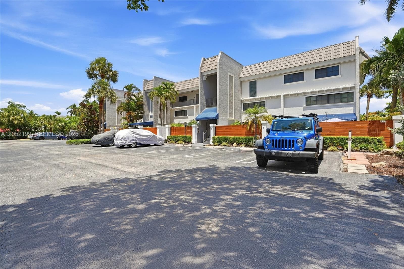 PALM TRAIL PLACE · #10 in Delray Beach - Photo 6
