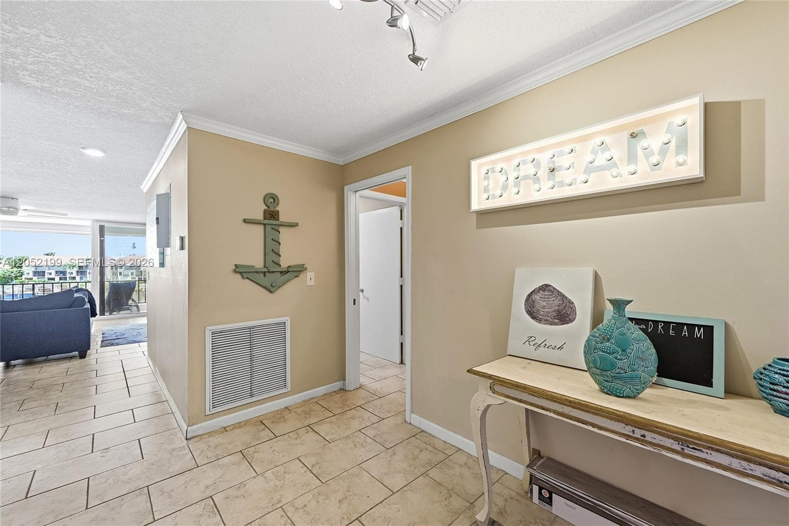 PALM TRAIL PLACE · #10 in Delray Beach - Photo 8