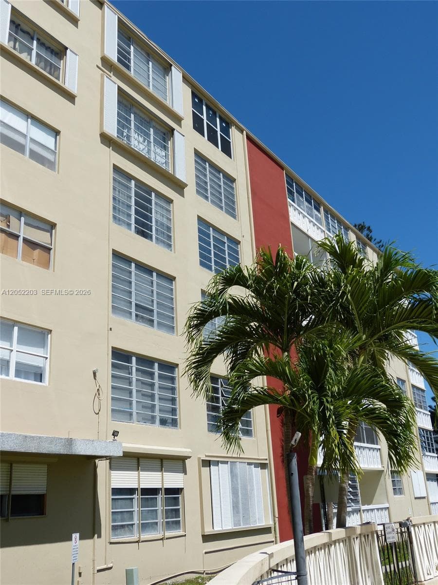 1475 TERRA TOWERS CONDO · #112A in North Miami - Photo 38