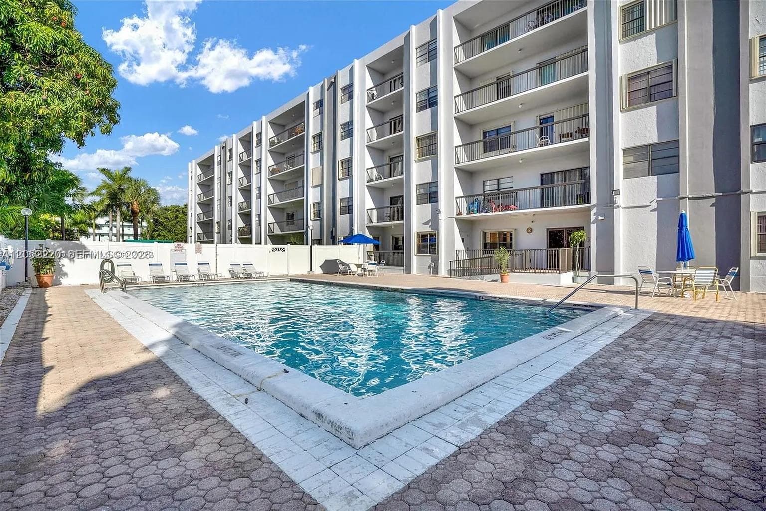 1301 Ne 7th · #405 in Hallandale Beach - Photo 5