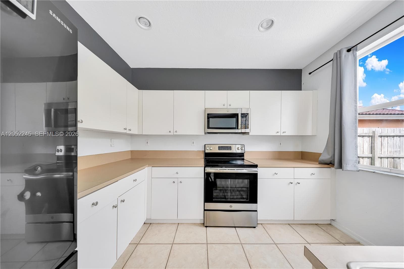 2019 SE 13th St photo 7