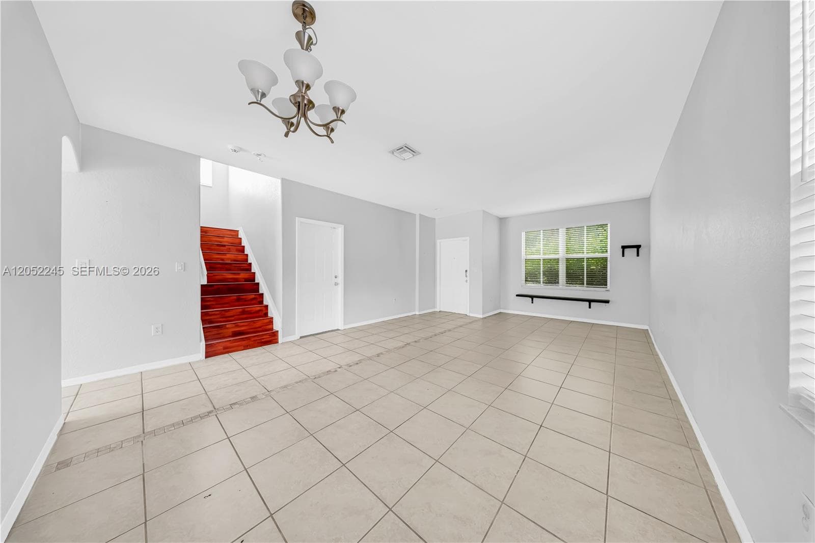 2019 SE 13th St photo 32