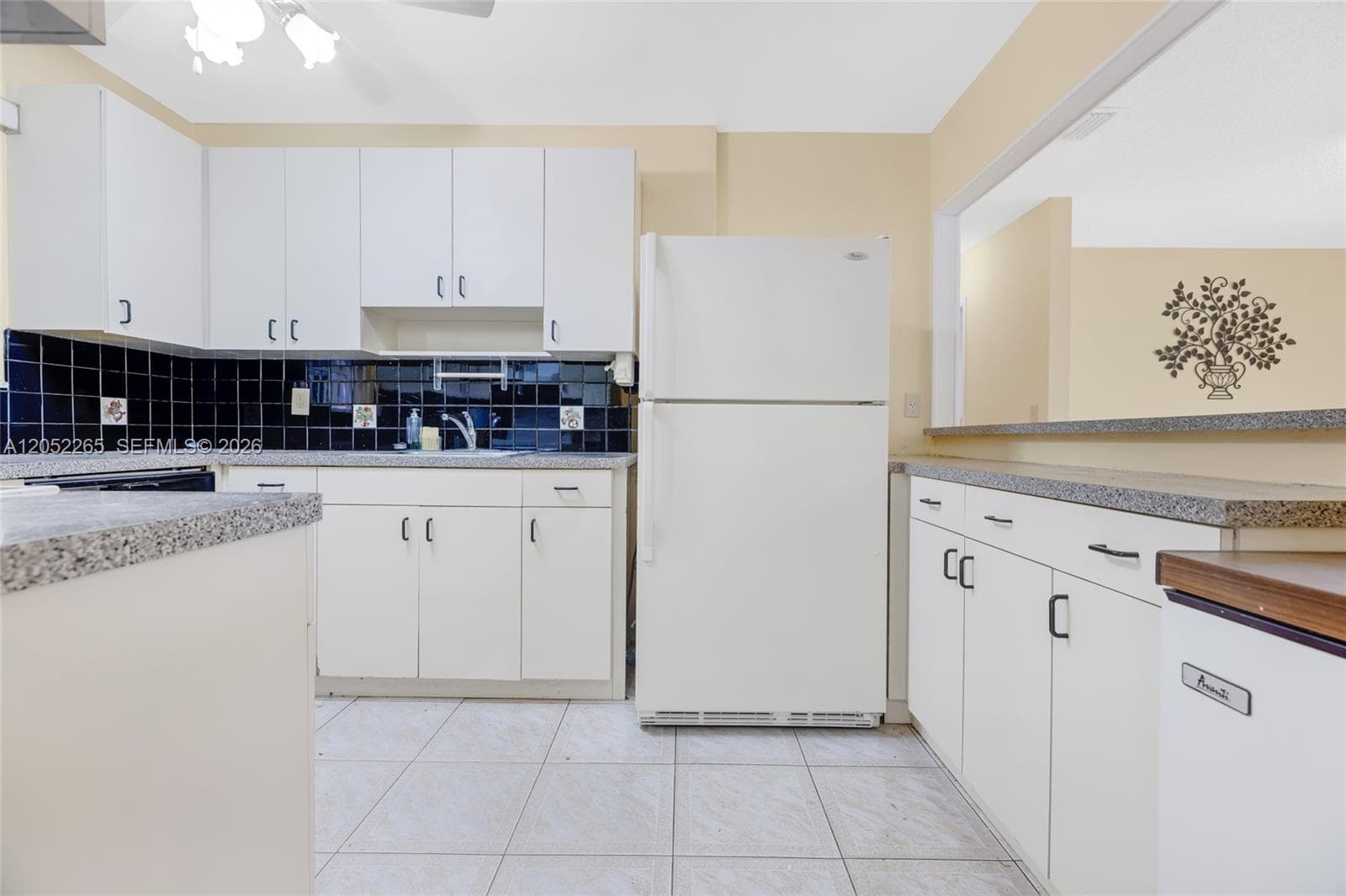 16420 NE 5th Ave #000 photo 5