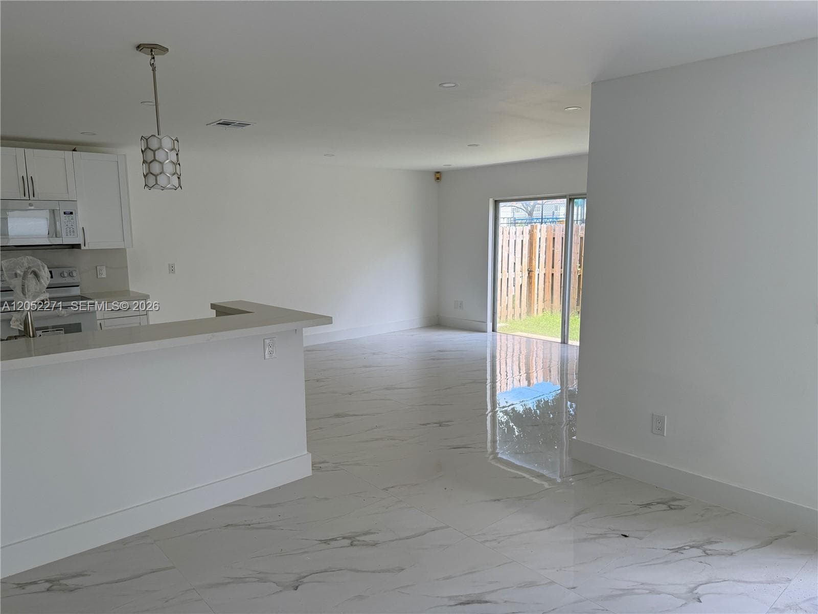 13887 SW 103rd Ln photo 13