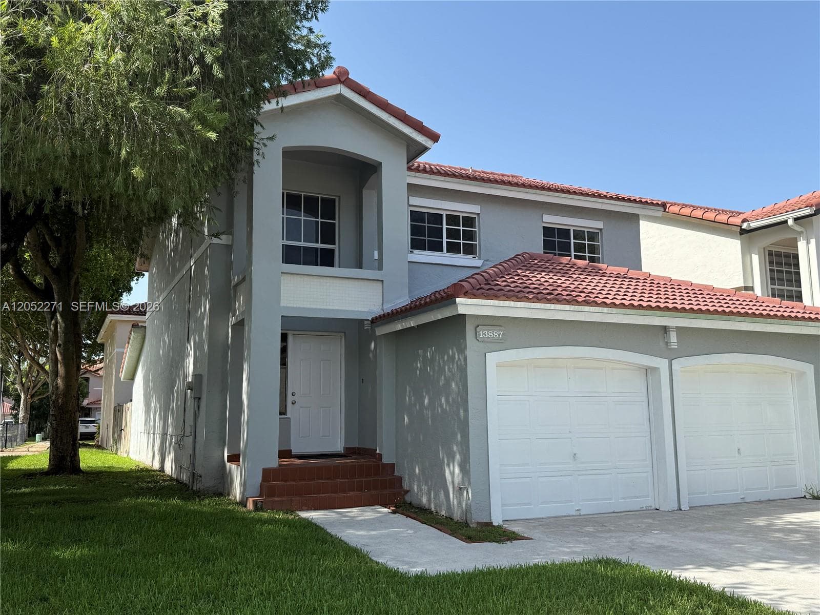 13887 SW 103rd Ln photo 3