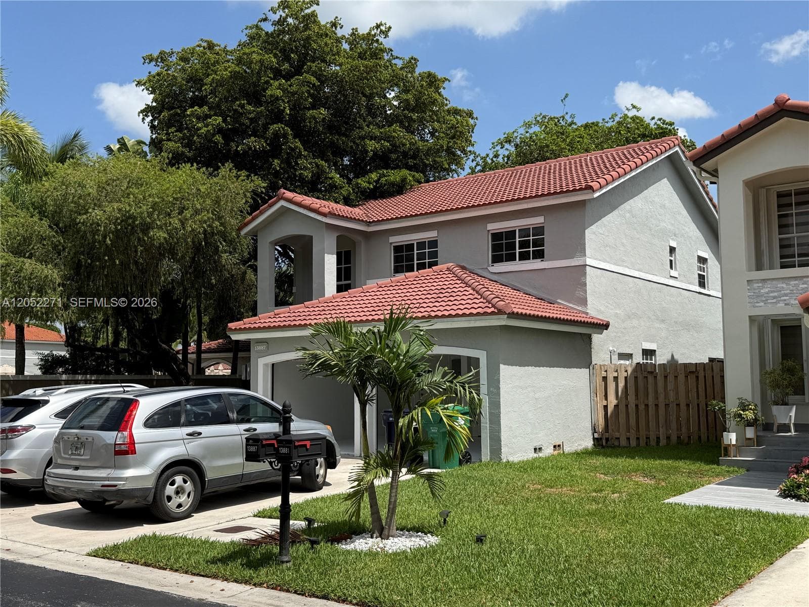 13887 SW 103rd Ln photo 4