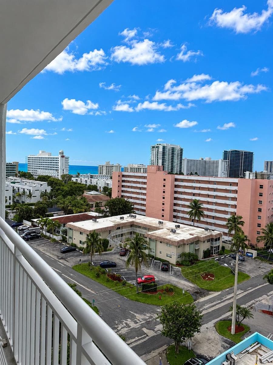 Ocean view 1002 Deck