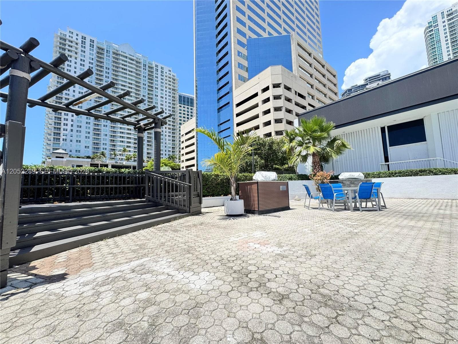 FOUR AMBASSADORS CONDO · #350 in Miami - Photo 38