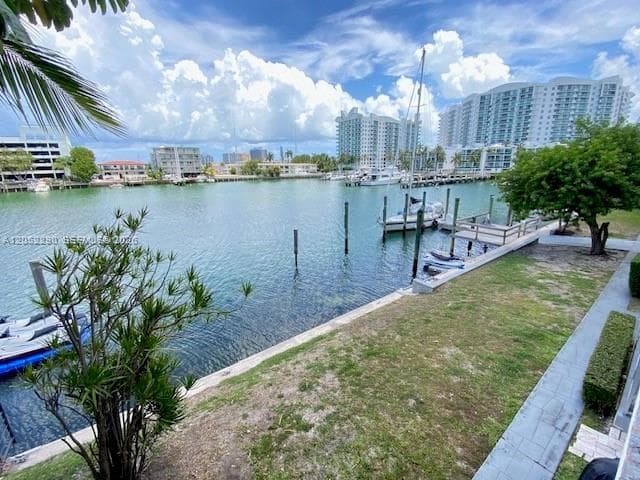 HARBOR ISLAND · #12 in North Bay Village - Photo 16