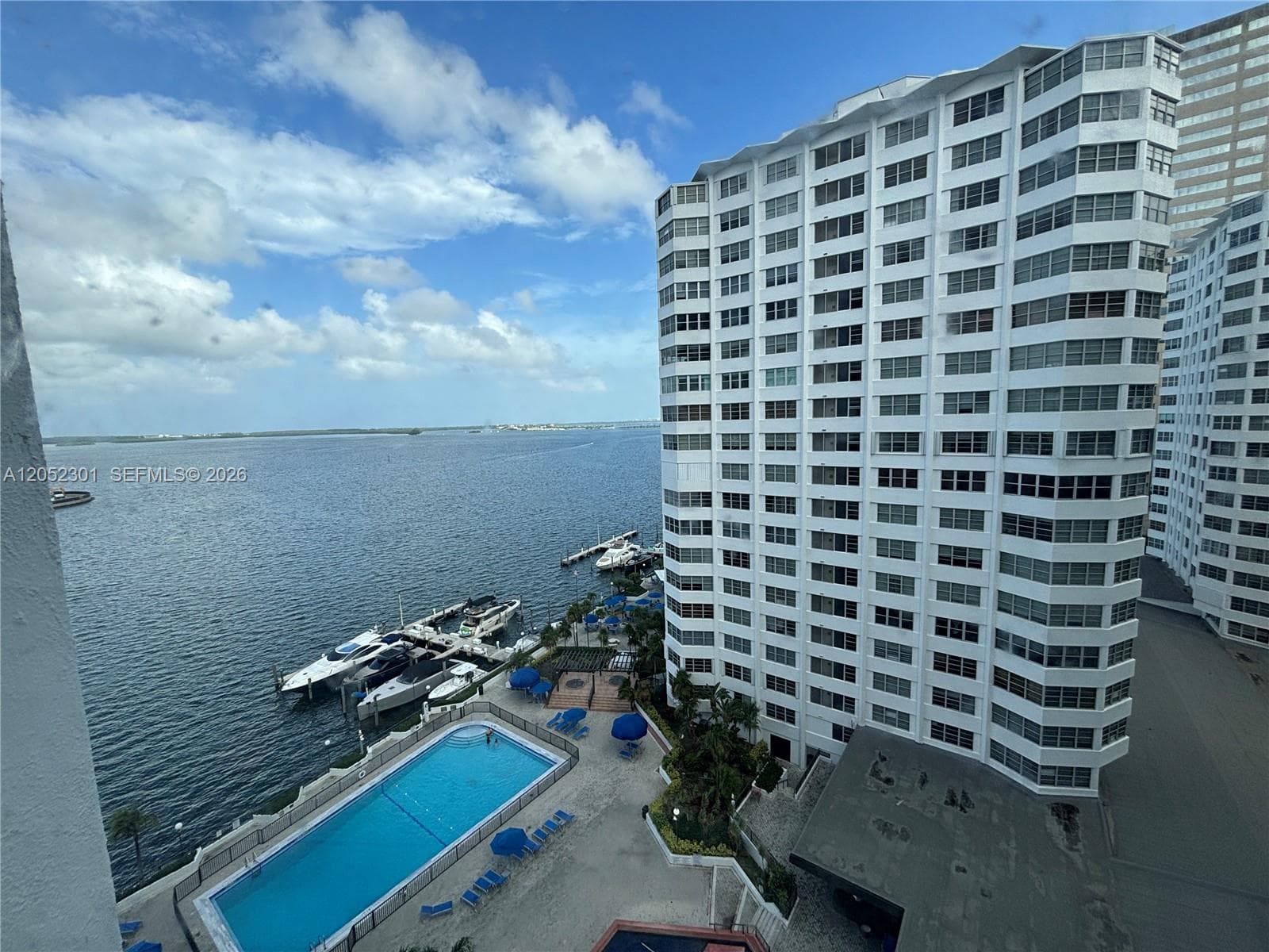 FOUR AMBASSADORS CONDO · #1265 in Miami - Photo 42