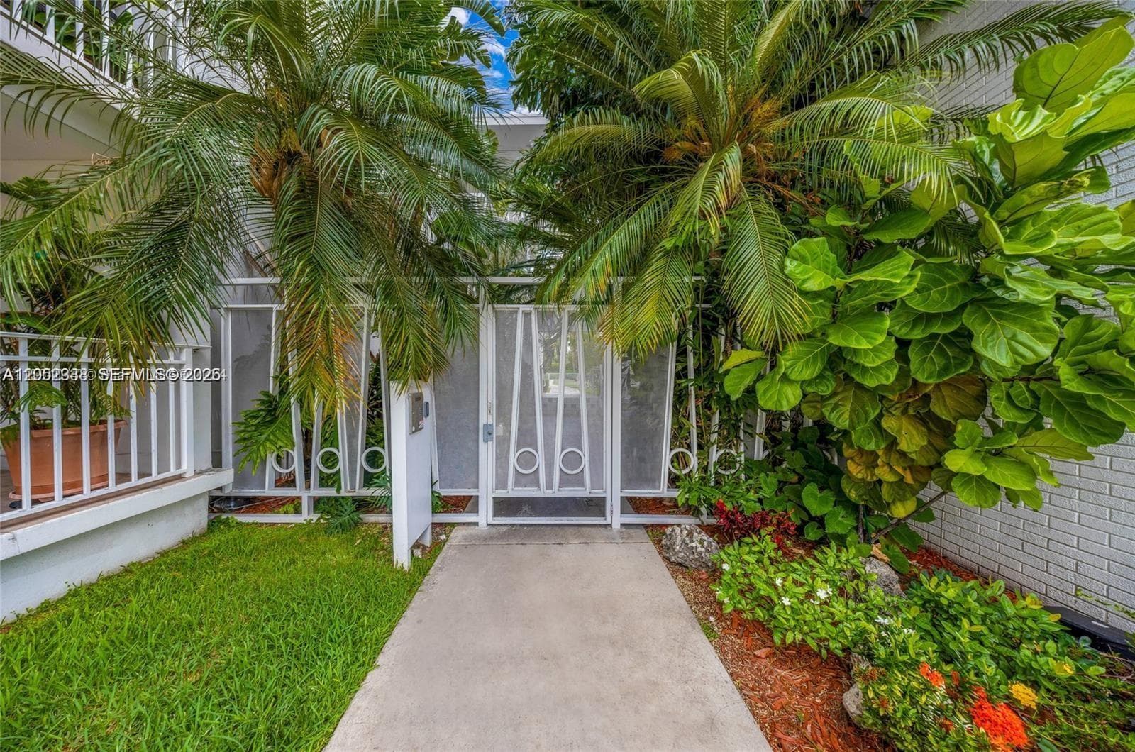 LIDO BAY MANOR · #307 in Miami - Photo 31