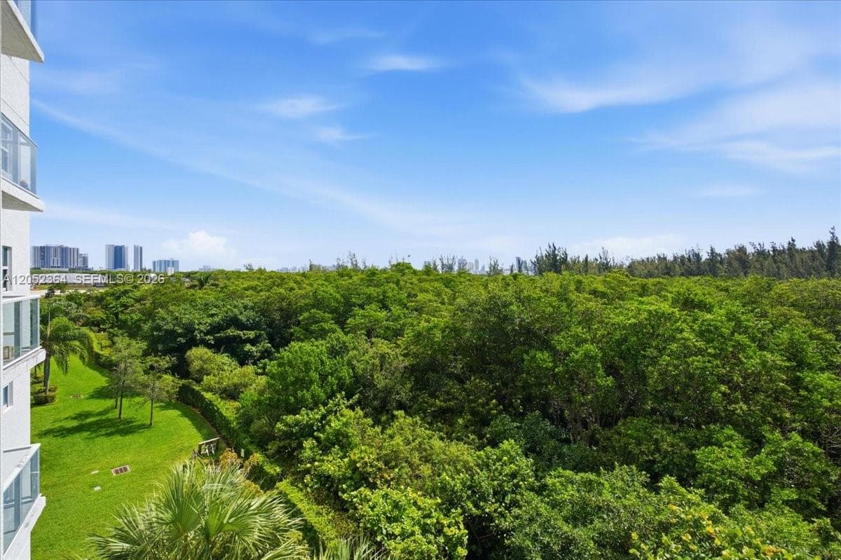 THE OAKS I CONDO · #402 in North Miami - Photo 23
