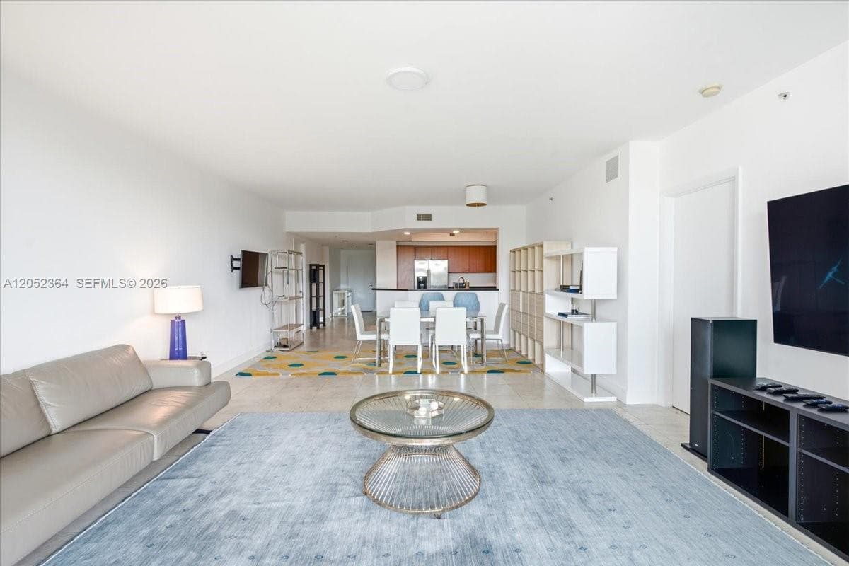 THE OAKS I CONDO · #402 in North Miami - Photo 8