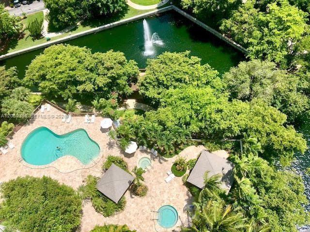 pool area
