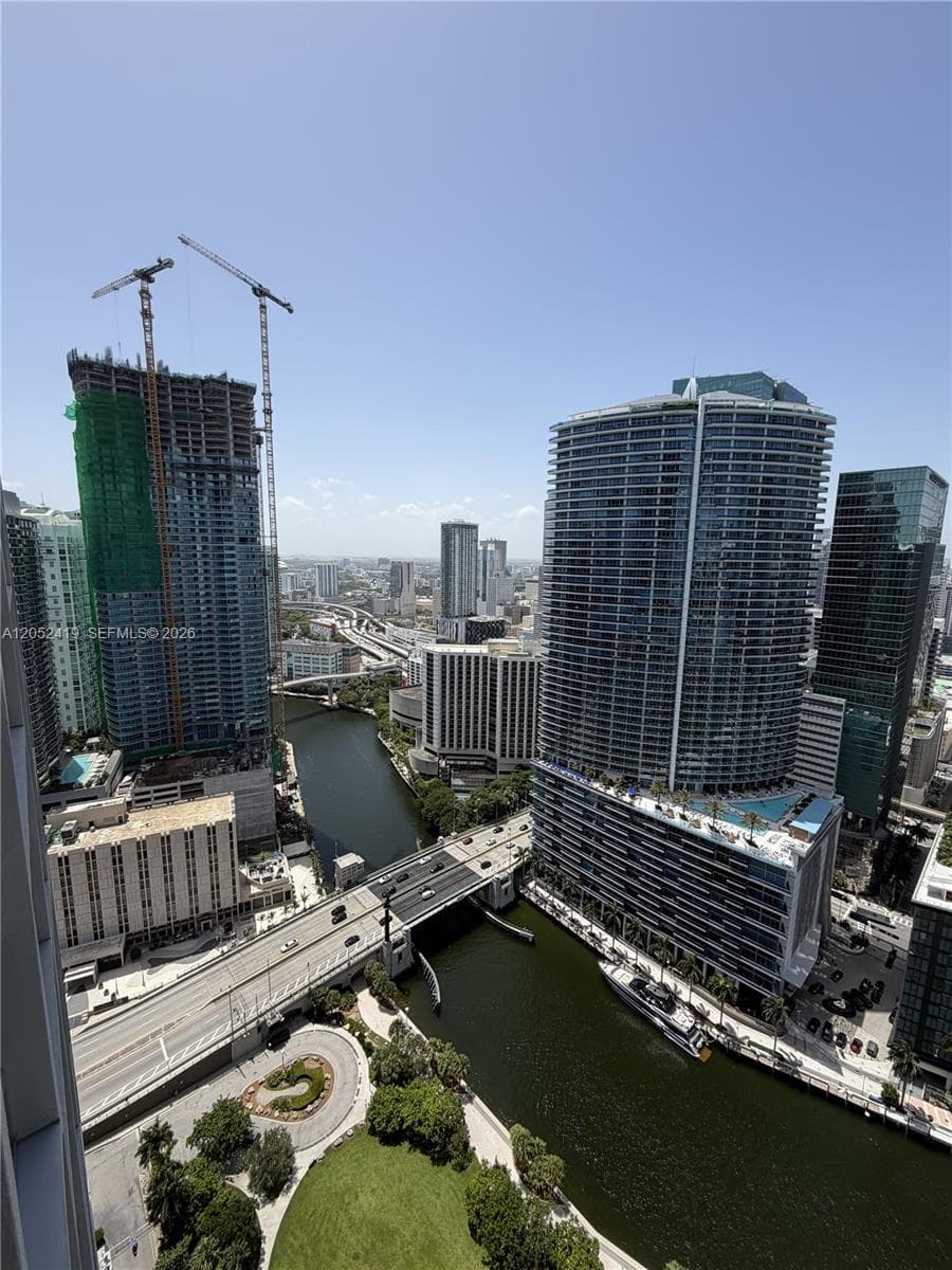 Icon Brickell I · #4008 in Miami - Photo 19