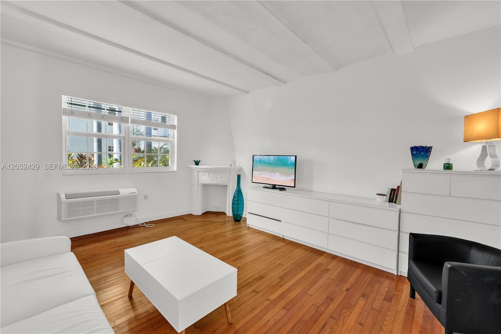 BEACHGARDENS CONDO · #2 in Miami Beach - Photo 2