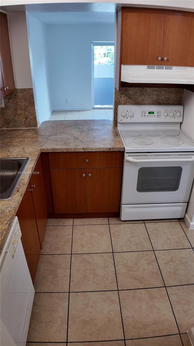 11120 Sw 196th St · #B305 in Cutler Bay - Photo 3