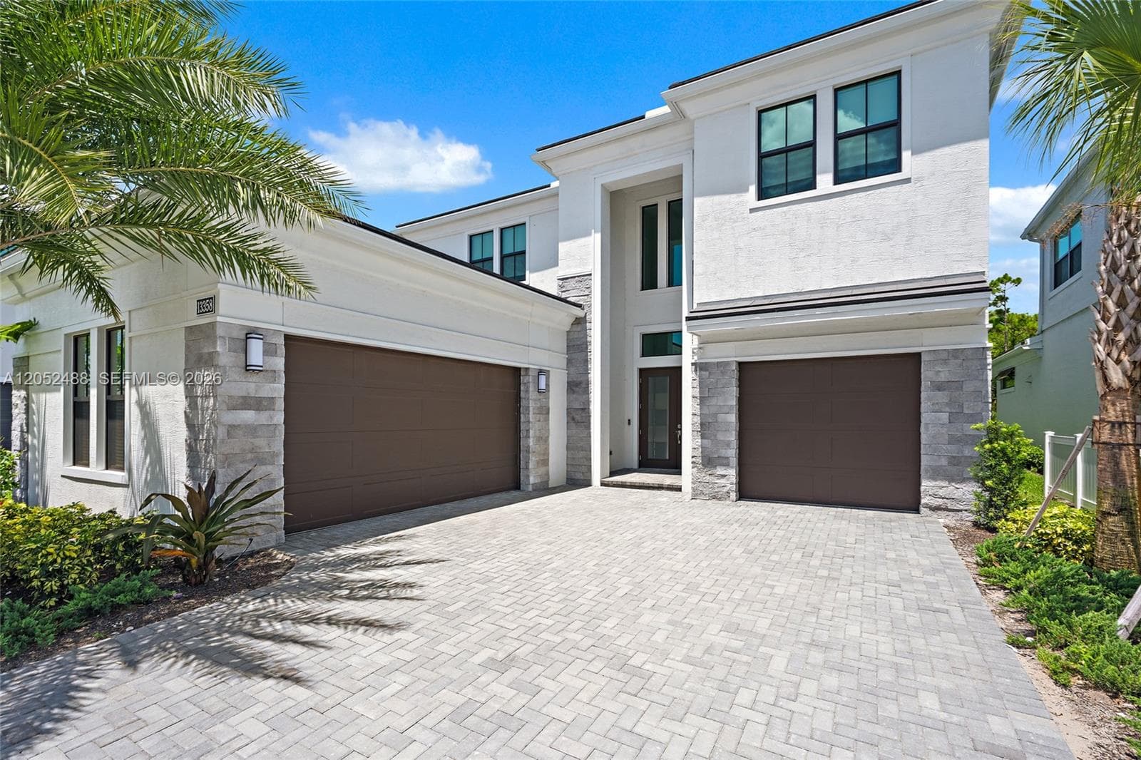 13358 Artisan Cir photo 2