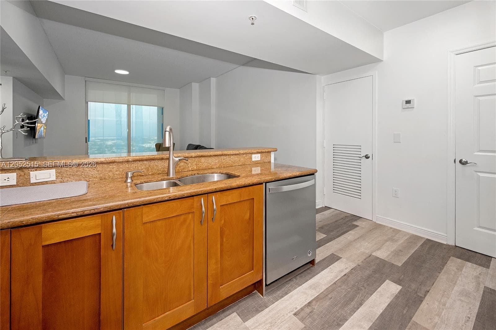 WEST · #2501W in Hallandale Beach - Photo 6