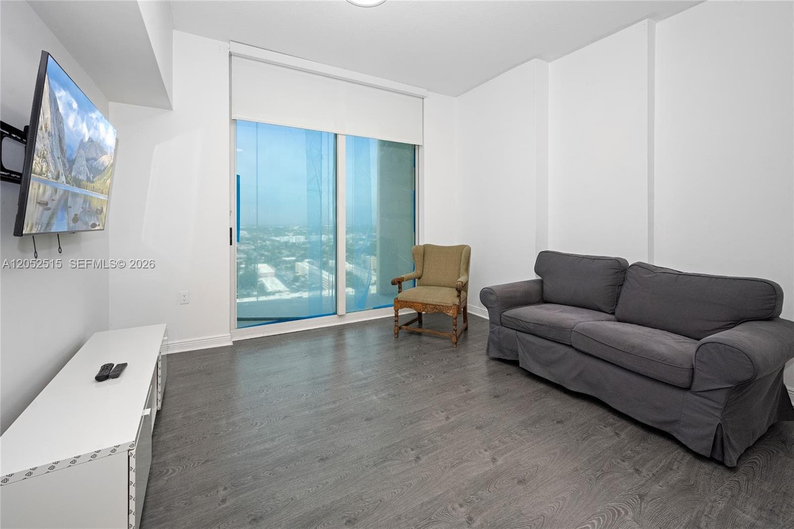 WEST · #2501W in Hallandale Beach - Photo 8