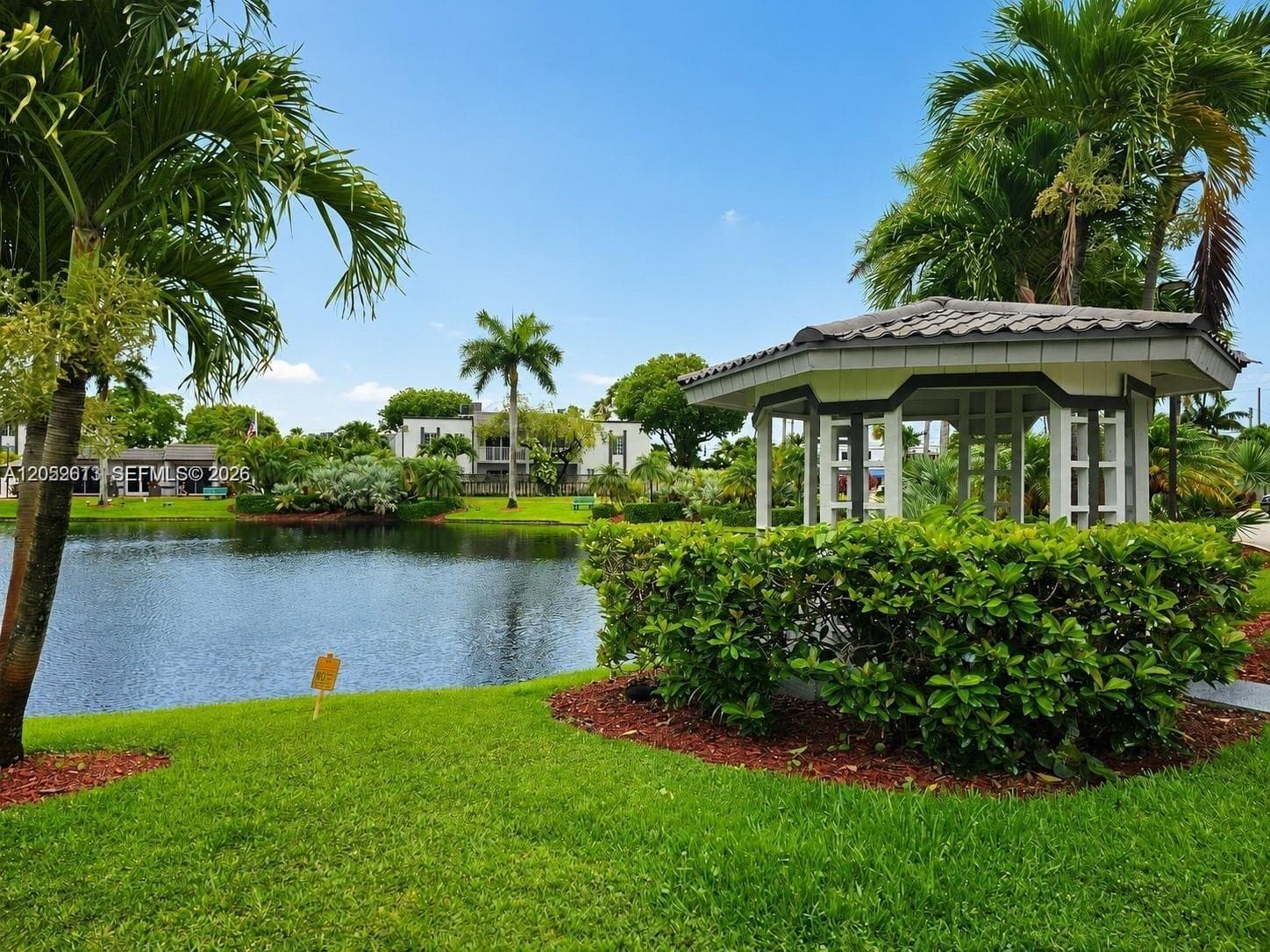 DORAL GARDENS II CONDO · #203 in Doral - Photo 5