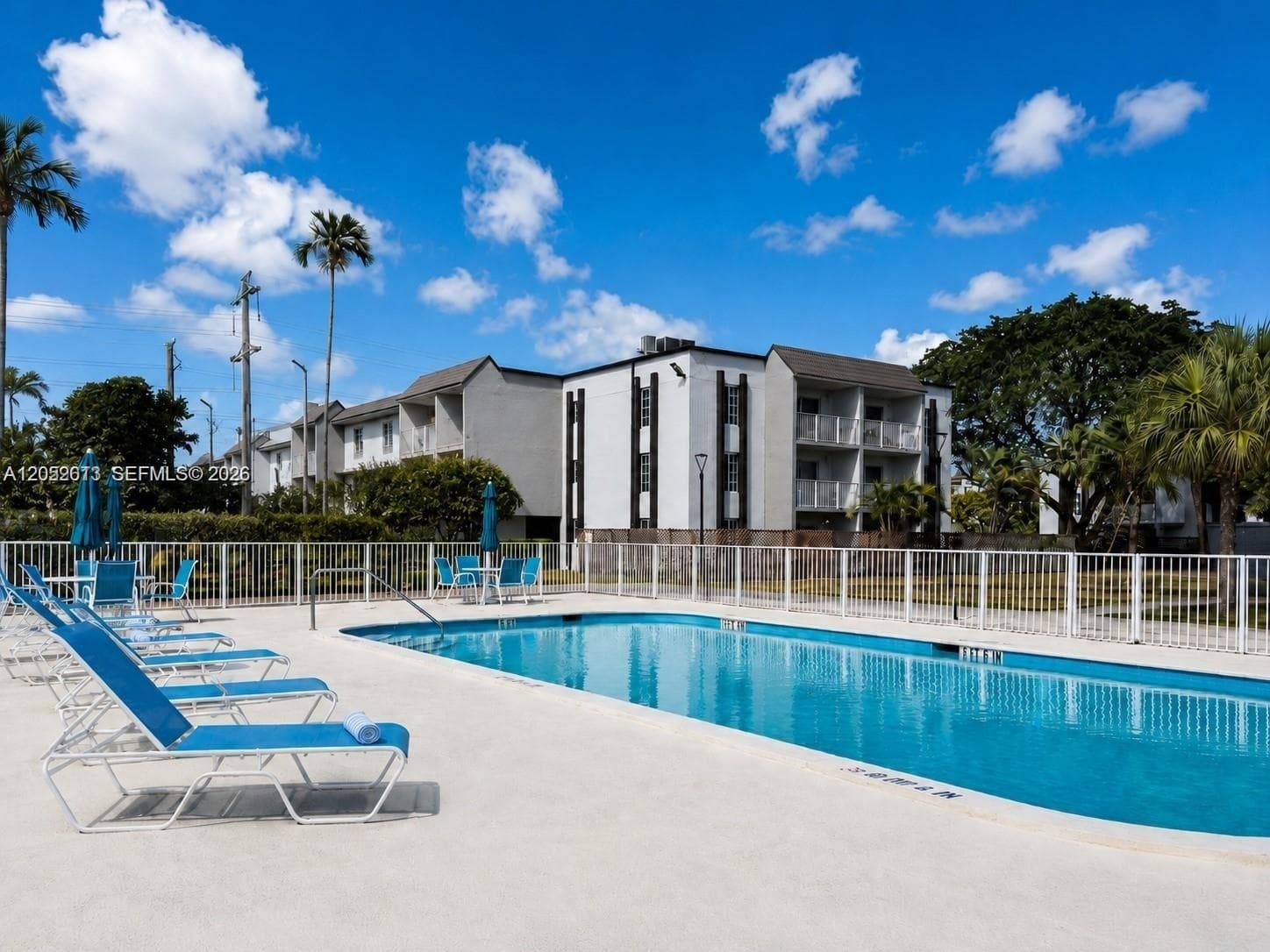 DORAL GARDENS II CONDO · #203 in Doral - Photo 8