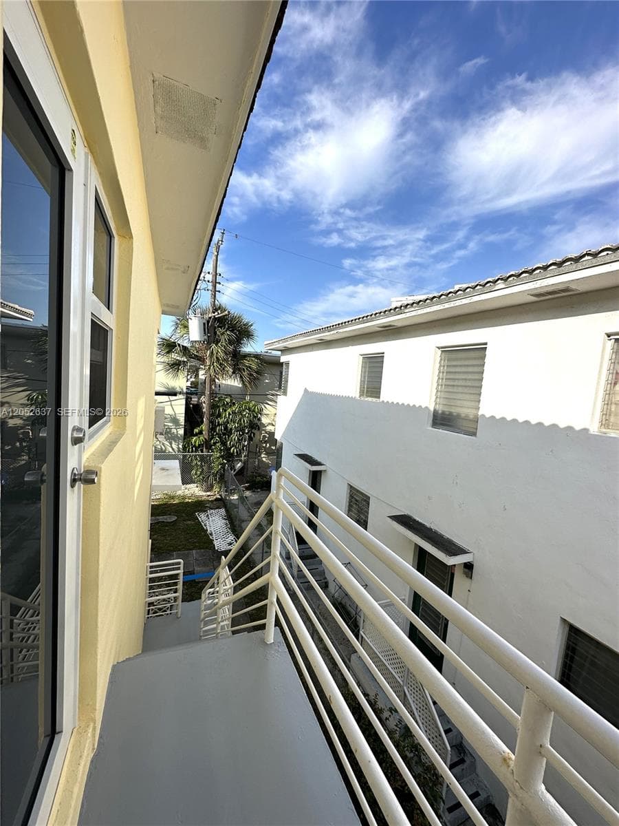 OCEANSIDE SEC ISLE OF NOR · #7 in Miami Beach - Photo 22