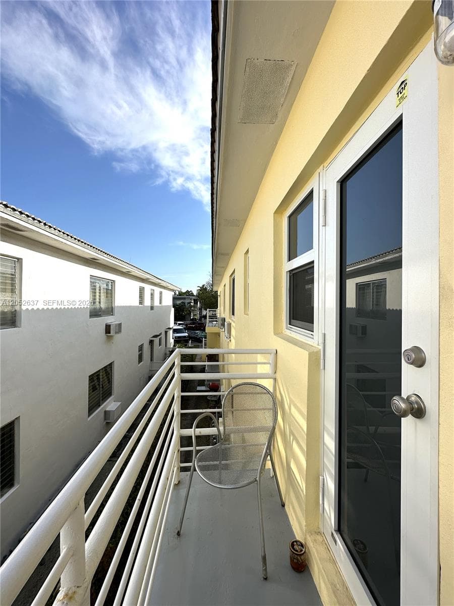 OCEANSIDE SEC ISLE OF NOR · #7 in Miami Beach - Photo 24