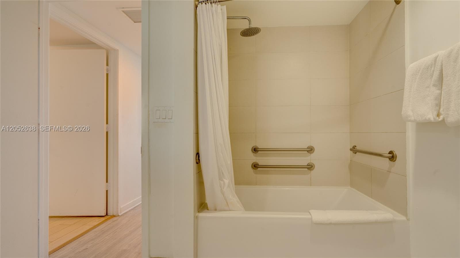 BEACHWALK RESORT · #R2404 in Hallandale Beach - Photo 17