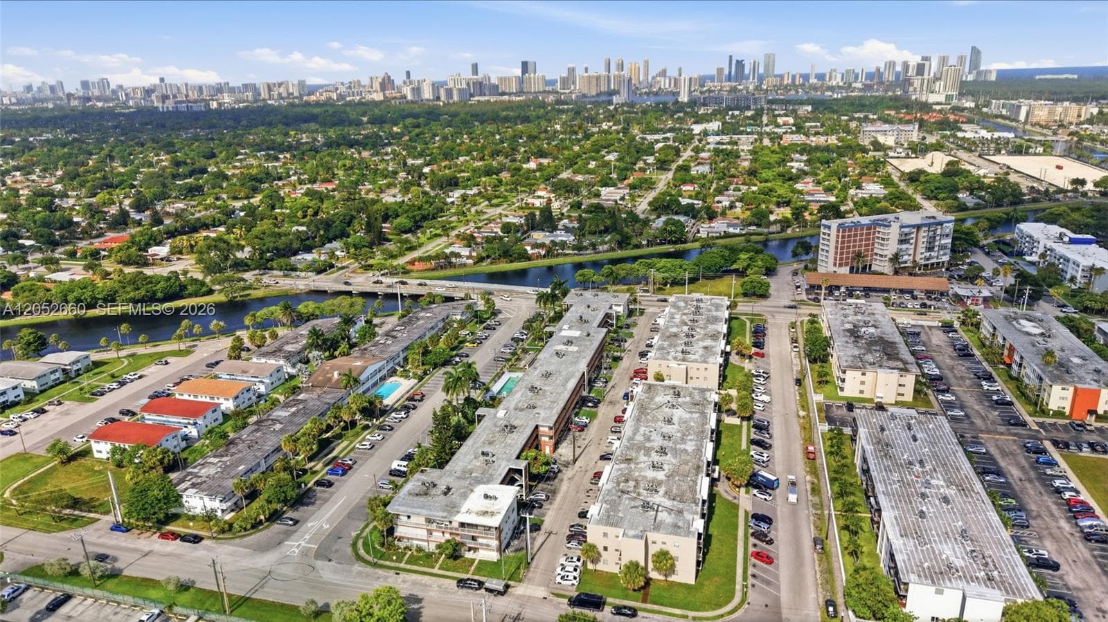 FLORIDIAN ARMS CONDO · #209 in North Miami Beach - Photo 41