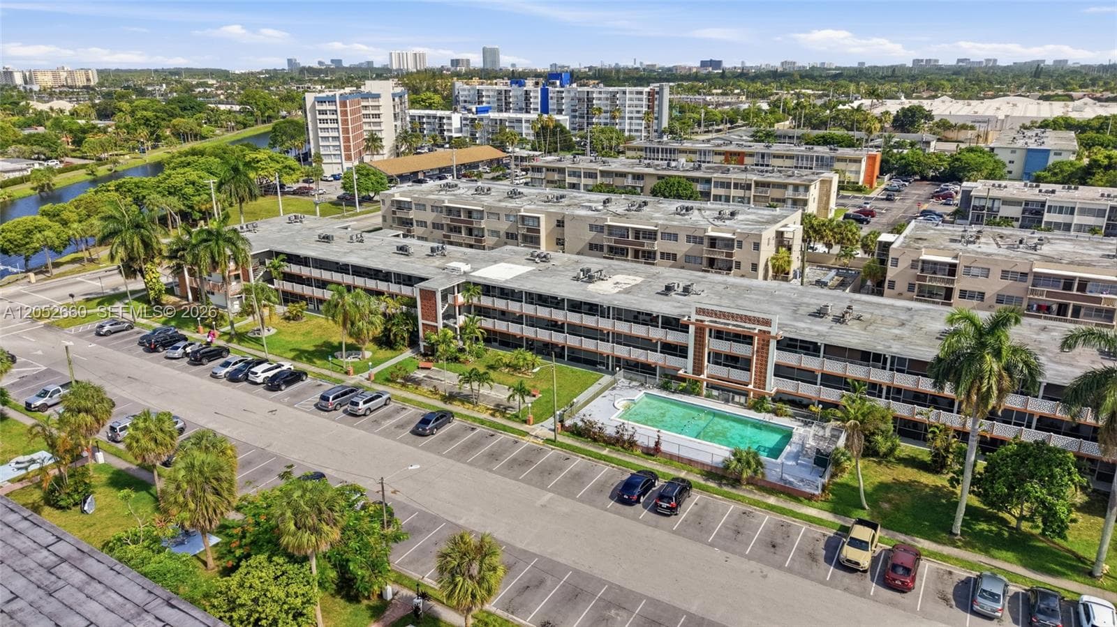 FLORIDIAN ARMS CONDO · #209 in North Miami Beach - Photo 29