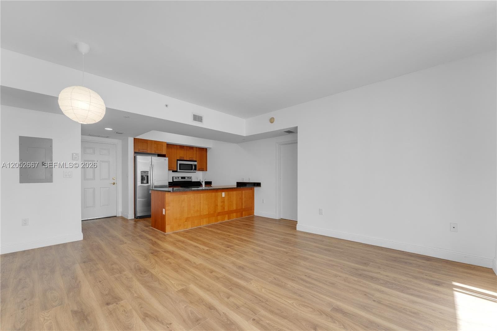 Kitchen Dining Area