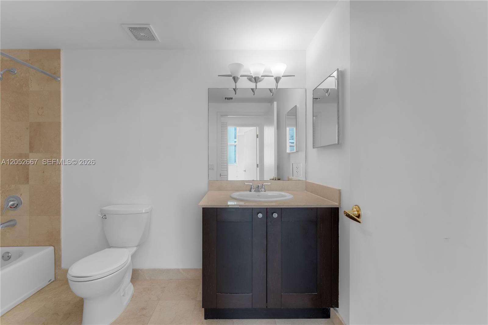 2nd Bathroom