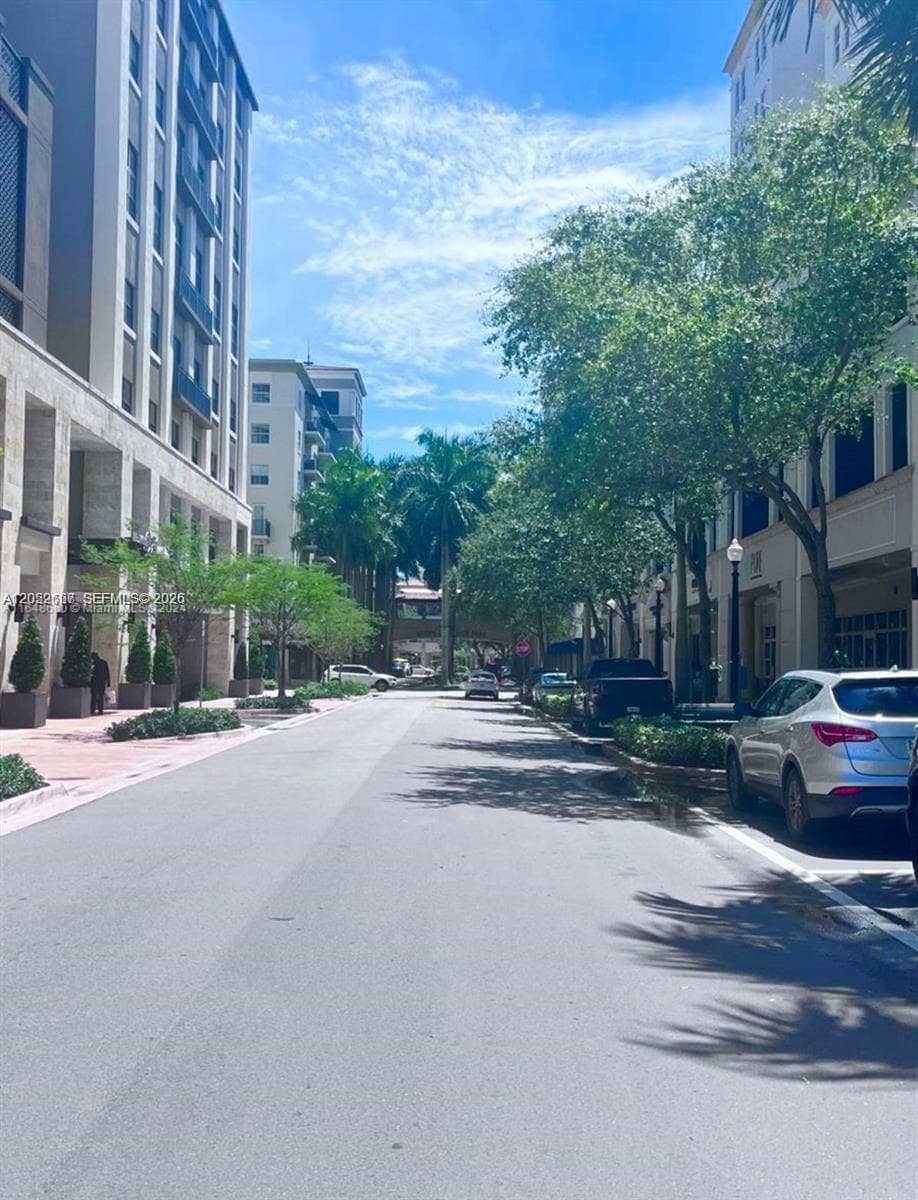 ONE VILLAGE PLACE CONDO · #610 in Coral Gables - Photo 30