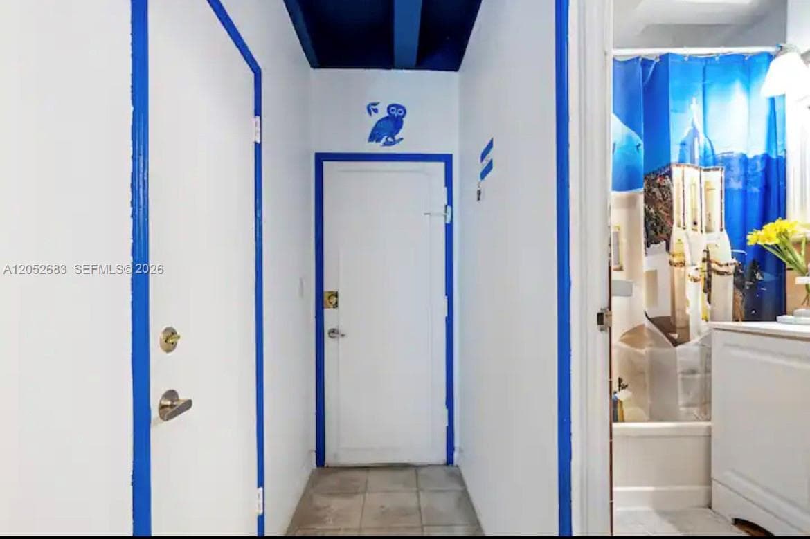 THE MANTELL CONDO · #302 in Miami Beach - Photo 6