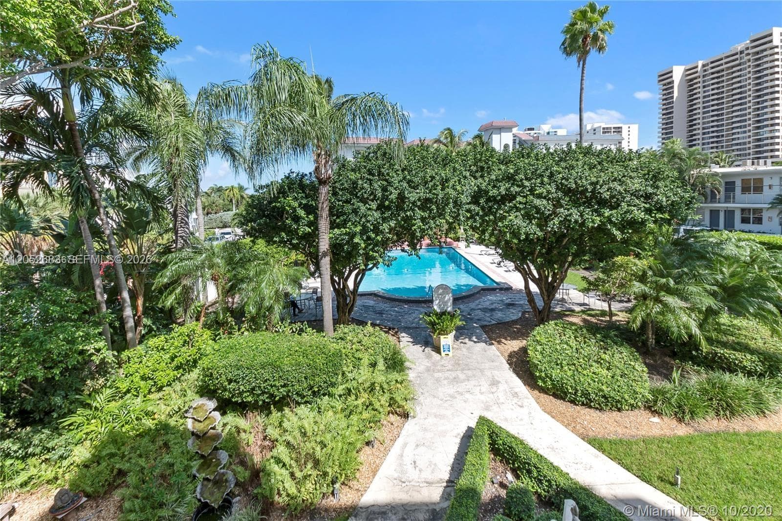 THE MANTELL CONDO · #302 in Miami Beach - Photo 17