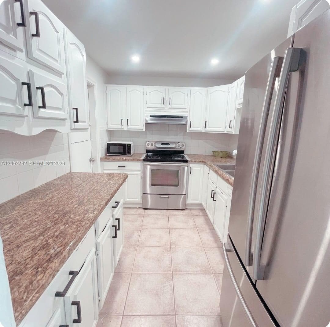 LAKEWOOD VILLAS CONDO · #A202 in Miami - Photo 13