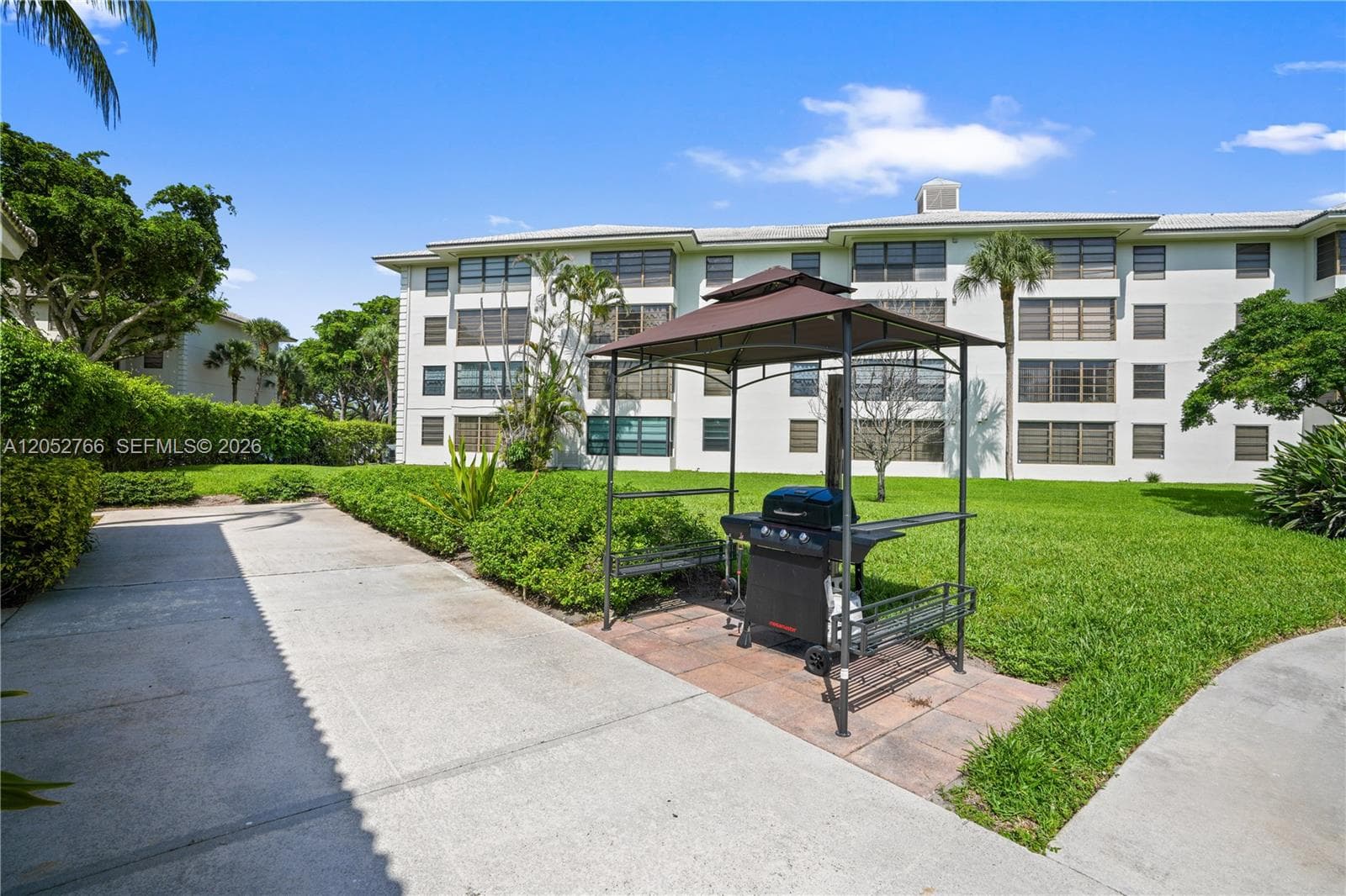 Whitehall Condos · #301 in West Palm Beach - Photo 27
