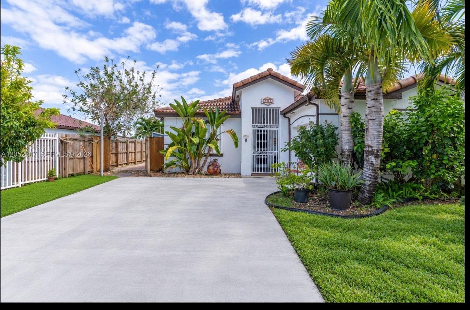 25237 SW 133 PL photo 2