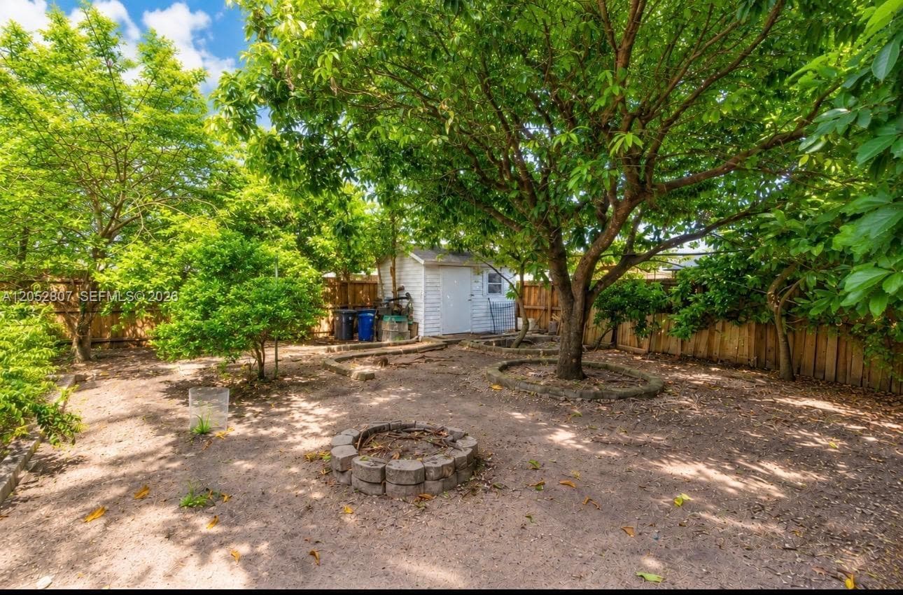 25237 SW 133 PL photo 12