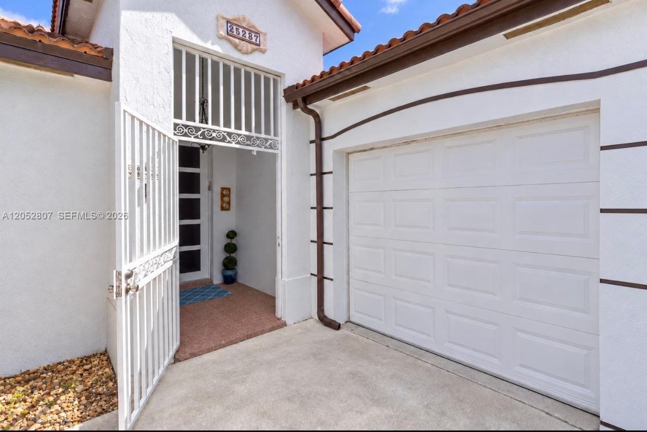 25237 SW 133 PL photo 3