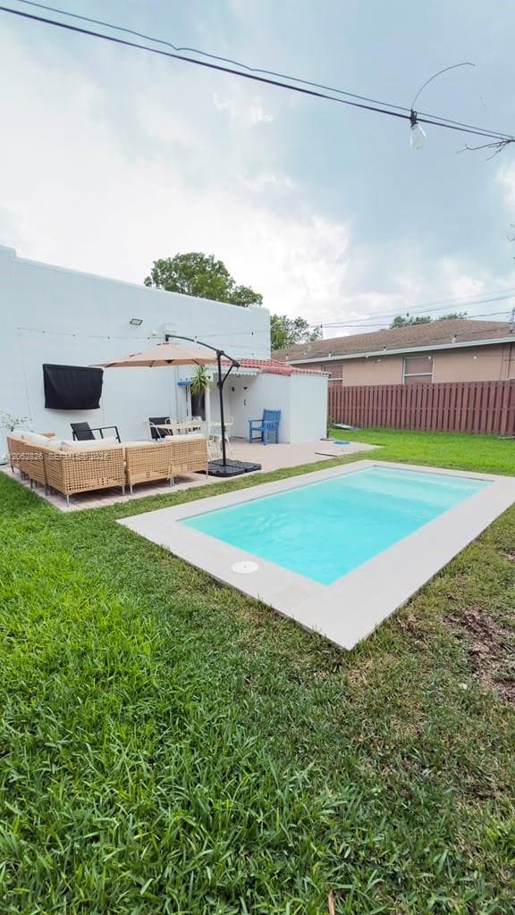 220 SW 5th St photo 37