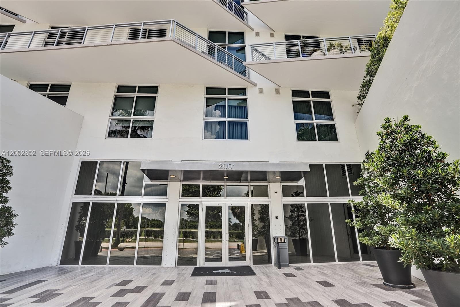 THE MERIDIAN CONDO · #308 in Miami Beach - Photo 51