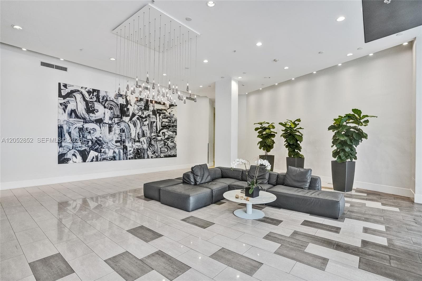 THE MERIDIAN CONDO · #308 in Miami Beach - Photo 50