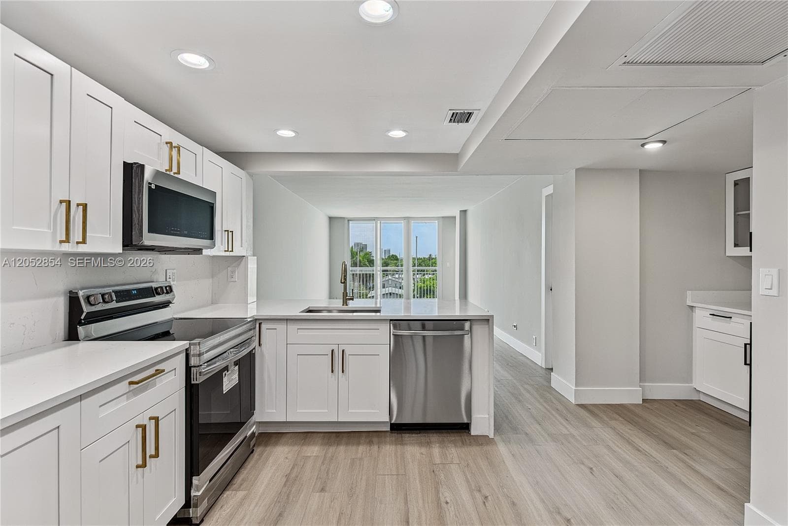 VENICE ISLE TOWER CONDO · #602 in Fort Lauderdale - Photo 12