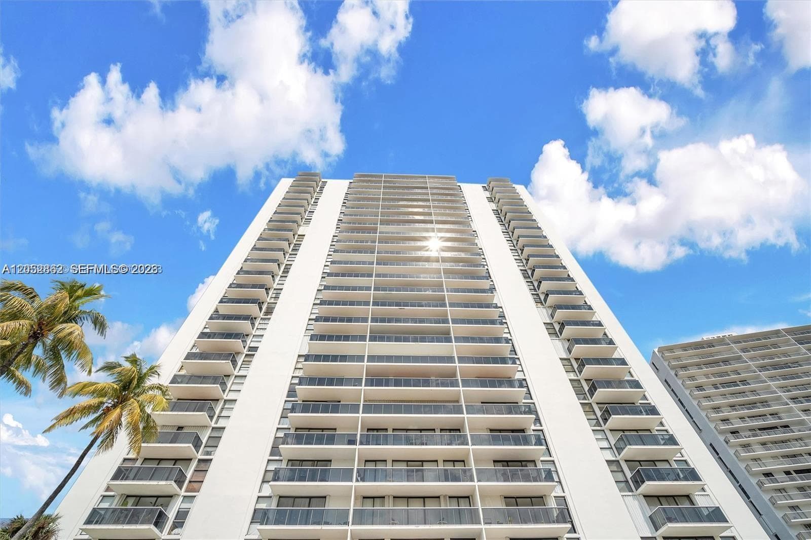 AVENTURA ELDORADO CONDO · #PH2 in Aventura - Photo 36