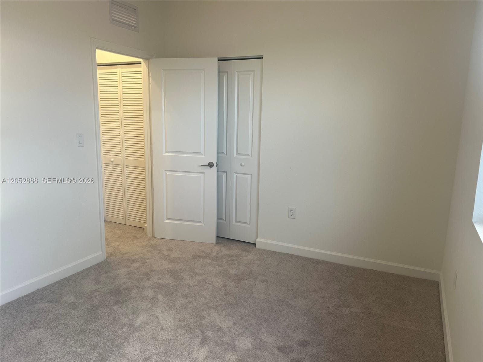 106 SE 11th CT #106 photo 17